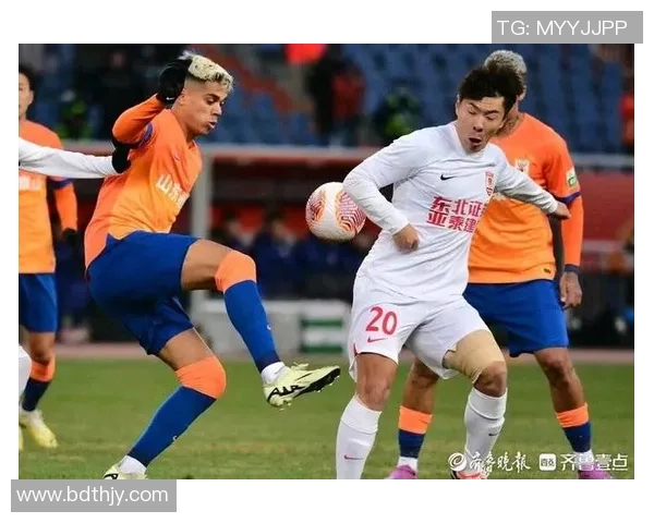 山东泰山迎战长春亚泰 展现顶级对决 激情碰撞再燃绿茵场 山东泰山迎战长春亚泰 展现顶级对决 激情碰撞再燃绿茵场