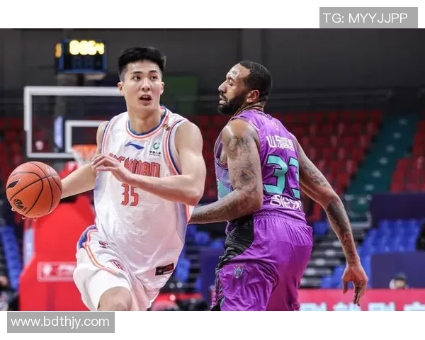 浙江稠州金租激战强劲对手全场鏖战展现团队实力与拼搏精神 浙江稠州金租激战强劲对手全场鏖战展现团队实力与拼搏精神