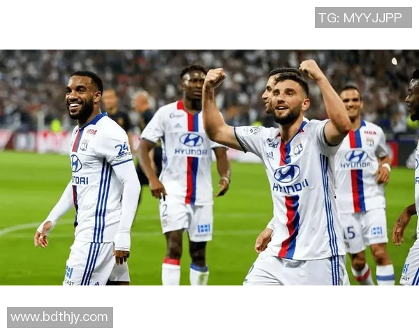 里昂主场迎战摩纳哥巅峰对决两大劲旅上演法甲焦点大战